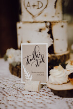 Numery na stół Rustykalne numery na stoły weselne, w stylu rustykalnym0