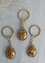 Podziękowania dla Gości Weselnych Magnesy breloki Zdrapki prezent dla gości weselnych zatopione płatki złota w żywicy, ręcznie robiony brelok do kluczy z zawieszką z żywicy, podziękowanie dla gości na slubie4