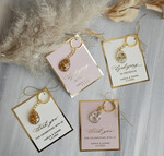 Podziękowania dla Gości Weselnych Magnesy breloki Zdrapki prezent dla gości weselnych zatopione płatki złota w żywicy, ręcznie robiony brelok do kluczy z zawieszką z żywicy, podziękowanie dla gości na slubie3