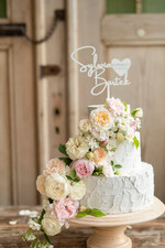 Figurki na tort / cake topper statuetki akryl personalizowany topper na tort weselny białe napisy 6