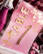 Numery na stół Akryl malowane numerki na stół weselny, rózowe akrylowe numery na stół weselny, złoty numerek na stoły weselne, numeracja stolow na weselu5