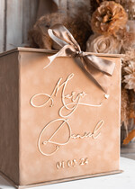 Pudełko na koperty  glamour Welurowa beżowo złota kopertówka ze złotymi napisami, beżowy cieniowany welur, pudełko na koperty, pomysł na pudełko na pieniądze podczas wesela5