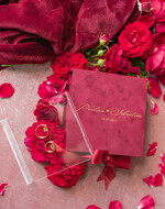 Pudełka Szkatułki na Obrączki glamour bordowe pudełeczko na obrączki ślubne wasze imiona, welurowe pudełko z kokardką, złote imiona5