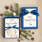 Kartki świąteczne z logo firmy kartka pudełko Biznesowe kartki świąteczne z logo w pudełku z bombką choinka na choinkę- drewniane zawieszki na choinkę prezent dla klientów1