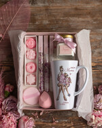 Prezenty dla Mamy Zestawy kosmetyczne   Prezent na Dzień Mamy Kosmetyki Naturalne Pomysł na Praktyczny Prezent dla Mamy Zestaw Kosmetyków z Kubkiem1