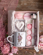 Prezenty dla Mamy Zestawy kosmetyczne  Pomysł na Praktyczny Prezent dla Mamy Zestaw Kosmetyków z Kubkiem Prezent na Dzień Mamy Kosmetyki Naturalne 1