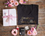 wieczór Panieński zestawy podziekowania na wieczór panieński Koszulka z Napisem na Wieczór Panieński T-shirt w zestawie Box prezentowy na panieński druzyna panny mlodej2