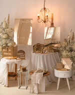 Numery na stół welurowe złote akrylowe  złote numerki na stół weselny, akrylowe zlote numery na stół weselny, złoty numerek na stoły weselne, numery na stół weselny ze złotego lustra6