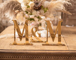 Numery na stół welurowe złote akrylowe  Złote lub Srebrne Lustrzane Literki Monogram na Stół Młodej Pary Ozdoba stołu weselnego litery numeracja stołów weselnych4