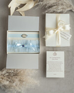 Prezenty dla Panny Młodej  podwiązki ślubne  Prezent dla Panny Młodej od Świadkowej, ślubna podwiązka na prezent, niebieska podwiązka dla Panny Młodej0