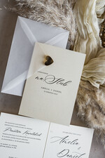 Zaproszenia ślubne Proste i Nowoczesne  proste zaproszenia ślubne, minimalistyczne zaproszenia na ślub i wesele, delikatne zaproszenia slubne, proste wzory zaproszeń ślubnych, składane zaproszenia ślubne3
