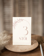 Numery na stół Nowoczesne prosta forma  Eleganckie numerki na stół weselny, numeracja stołów weselnych, proste i delikatne numerki na stoły weselne, dekoracja stołu weselnego 2