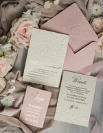 Zaproszenia ślubne z perełkami / tłoczeniem Tłoczone kwiaty na zaproszeniach ślubnych Eleganckie złote zaproszenia ślubne ze wstażką, Złote zaproszenie na ślub z tłoczeniem, zaproszenia na ślub w stylu glamour12