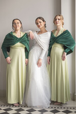 Panna Młoda Bolerka bolerka, narzutki, sweterki etola dla świadkowej i druhny z weluru na ślub zimą, zielone bolerko z weluru dla Świadkowej, bolerko na ślub jesienią0