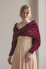 Panna Młoda Bolerka bolerka, narzutki, sweterki Bordowe Bolerko Ślubne Welurowe - Etola Ślubna z Rękawkami - Narzutka I Rękaw w kolorze Bordowym7