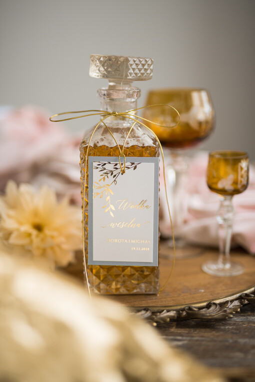  glamour zawieszki na nalewki weselne, złote ze śmieszną treścią