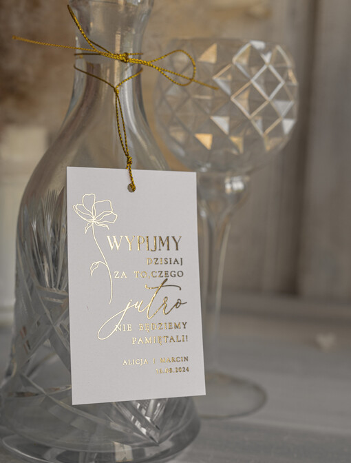  glamour zawieszki na alkohol weselny, złote z dowolnym tekstem, zawieszka na butelkę ze złotymi literami, ozdoba stołu weselnego
