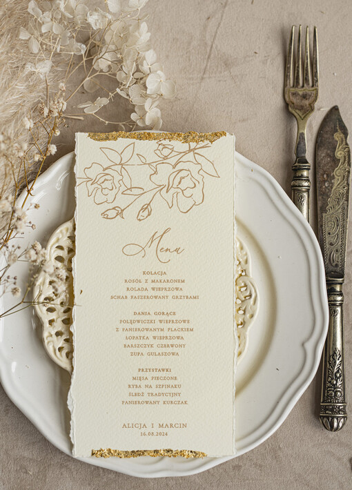  glamour darte menu weselne, karta dań zdobiona płatkami złota, menu na stoły weselne ozdobione złotem, złote menu ślubne