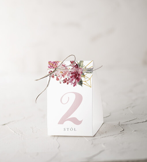  Rustykalne numerek na stół weselny, styl rustykalny prostota i minimalizm