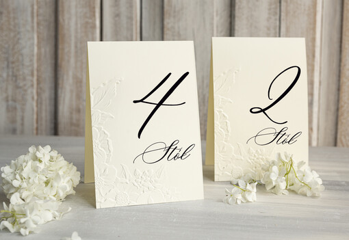  Glamour tabliczka z numerem stołu weselnego, tłoczone numerki na stół weselny, dekoracja stołów weselnych tłoczone kwiaty 