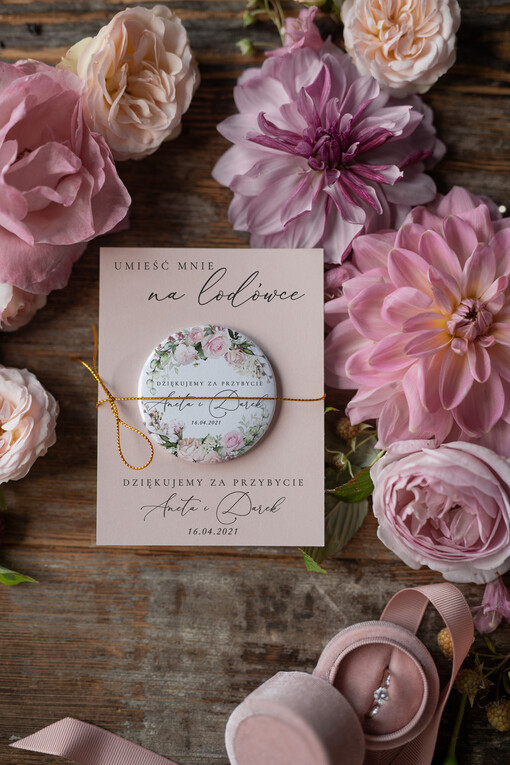  Magnesy breloki Zdrapki podarunki ślubne dla gości weselnych, piękne magnesy na lodówkę