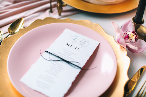  rustykalne wyjątkowe menu kolejność podawania dań wydzierane brzegi szkic róży 
