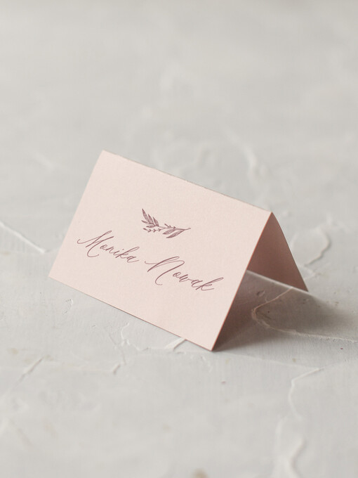  Eleganckie minimalistyczne winietki slubne, proste wizytówki dla gości weselnych, winietka ślubna usadzenie gości na weselu