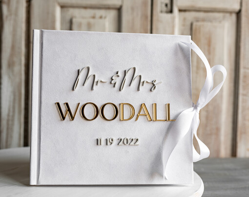  welurowe biała ślubna księga gości i album na zdjęcia w jednym, album na życzenia i zdjęcia z fotobudki, weselna ksiega wpisow gości, album ślubny pamiątkowy, welurowa księga wpisów gości