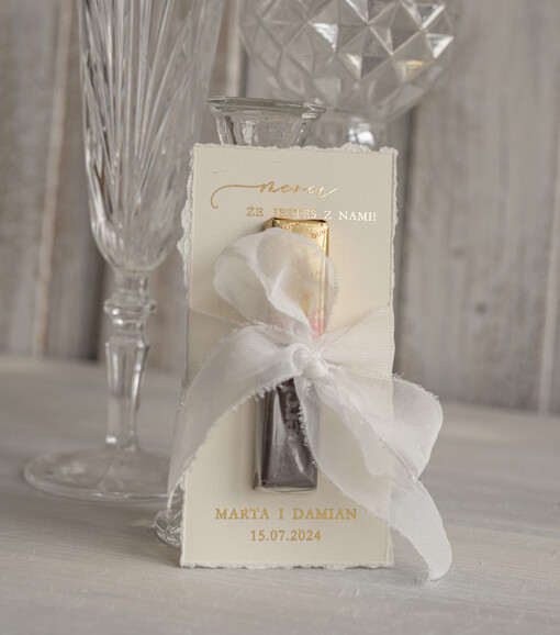  Czekoladki oryginalne prezenty dla gości weselnych, czekoladka personalizowana dla gości weselnych, czekoladki merci podziękowania dla gości weselnych 