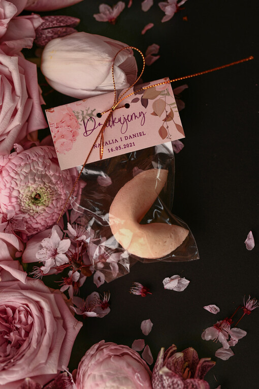  Ciasteczka z wróżbą oryginalne prezenty dla gości weselnych, ciastka z wrozba i podziekowaniem