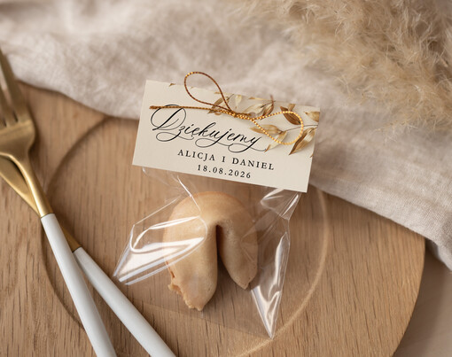  Ciasteczka z wróżbą oryginalne podziękowania dla gości na weselu, ciasteczko z wróżbą i dedykacją, prezenty dla gości weselnych ciasteczka z wróżbą, pomysł na podziękowania dla gości na weselu