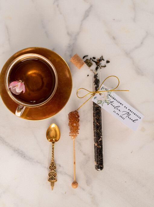  Fiolki prezenciki dla gości weselnych zawierające herbatę lub kawę   