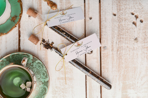  Fiolki podziękowania podarunki dla gości weselnych w postaci herbaty zapewnią miłe chwilę   