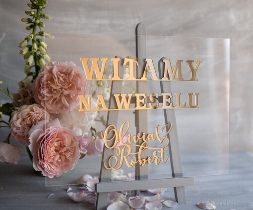  na pleksie - akryl Akrylowa tablica z powitaniem gości na weselu złote napisy lustrzane Plansza - witamy na weselu - Powitalna tablica weselna lustrzane Imiona