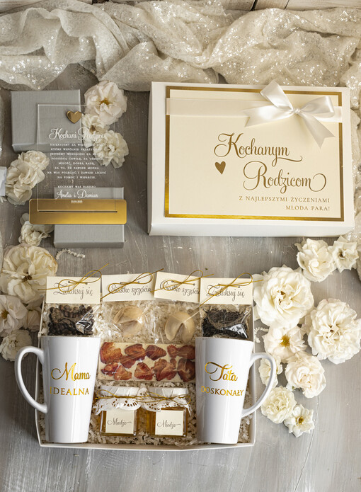  zestawy prezentowe kubki filiżanki Ślubne Podziękowania dla Rodziców, zestaw prezentowy kubki dla Rodziców od Młodej Pary, Box presonalizowana statuetka podziękowania 