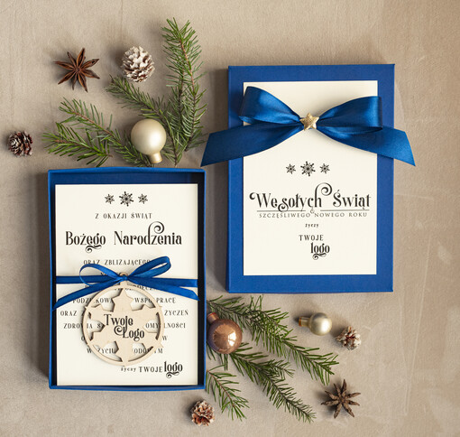  kartka pudełko Biznesowe kartki świąteczne z logo w pudełku śniezka bombką na choinkę- drewniane zawieszki na choinkę prezent dla klientów