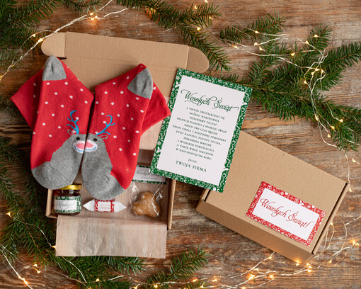  zestawy skarpetki, koszulki z nadrukiem zestawy świąteczne zestaw świąteczny dla firm skarpetki w zestawie ze słodyczami 