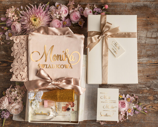  boxy prezentowy dla Świadkowej, prośba o świadkowanie  pomysł na prośbę o świadkowanie