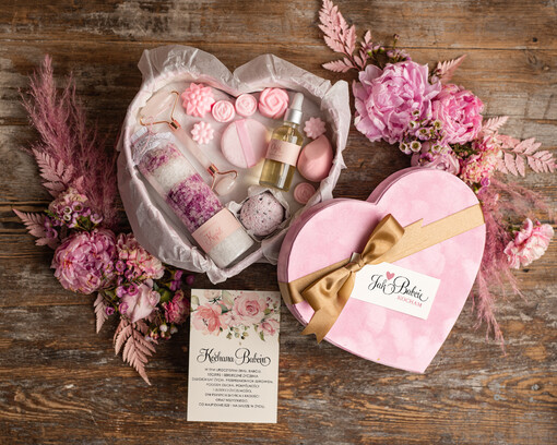  Prezenty dla Babci upominek dla babci prezent z okazji dnia babci zestaw kosmetyków 