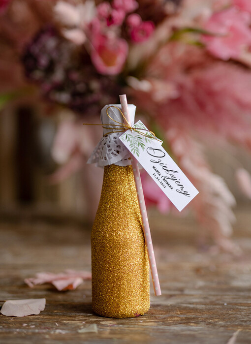  brokatowe butelki ślubne upominki dla gości brokatowy bezalkoholowy szampan   