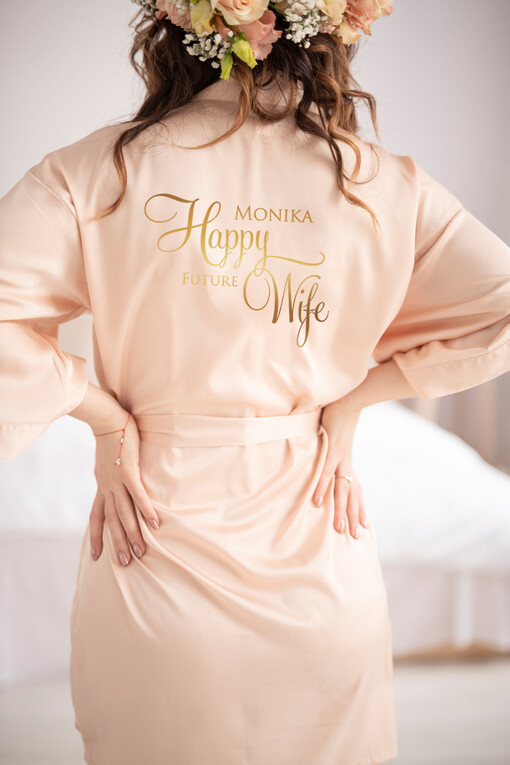  Szlafrok Ślubny dla Panny Młodej Satynowy szlafrok dla Panny Młodej Złote Napisy, pomysł na prezent dla Panny Młodej Szlafroki z Napisami