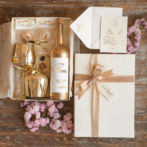  zestawy i akcesoria do wina i drinków pomysły na prezenty z okazji ślubu dla Młodej Pary, Co dać nowożeńcom zamiast kwiatów, prezenty dla Pary Młodej