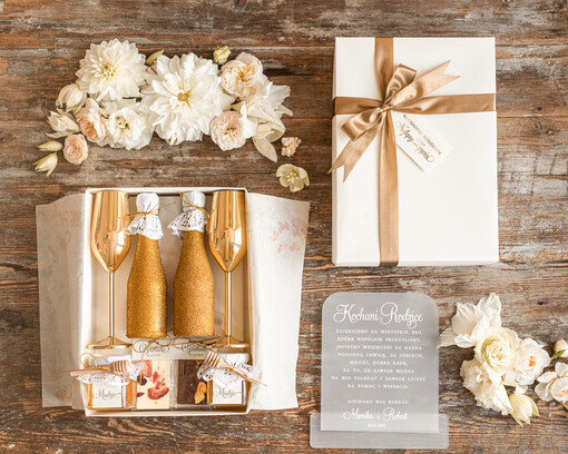  zestawy prezentowe do wina i szampana  piękne podziękowania dla rodziców