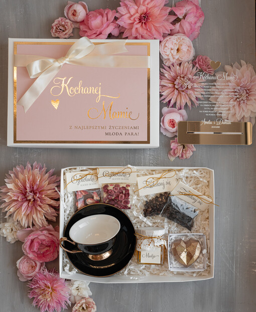  zestawy z kubkiem lub filiżanką   fajne pomysły na prezent dla Mamy, podziękowanie dla Mamy na weselu, box prezentowy dla mamy, zestawy prezentowe dla Mamy