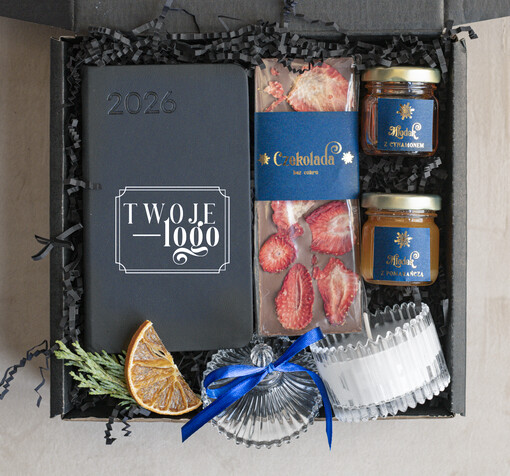  kalendarze  Prezenty świąteczne dla klientów zestaw z kalendarzem, Upominek biznesowy terminarz z Logo firmy , Prezent firmowy dla Klientów box kosz prezentowy