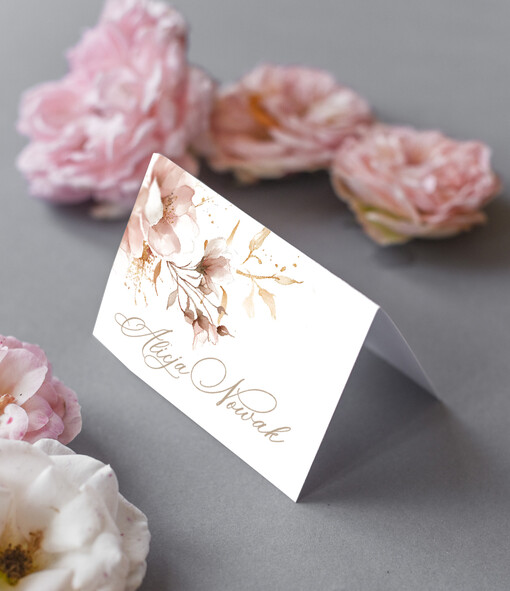  Nowoczesne prosta forma  eleganckie winietki na stół weselny wizytówki ślubne, winietki ślubne wizytówki dla gości weselnych, usadzenie gości na weselu, ozdoba na stół weselny winietki z delikatną grafiką