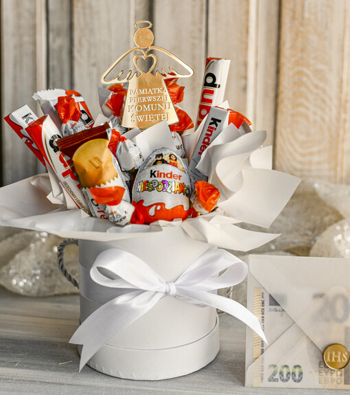 Pamiątki Prezenty na komunię  boxy prezentowe Zestaw Prezentowy od Chrzestnych na Pierwszą komunię Kinderki, Flowerbox Komunijny opakowanie na pieniądze