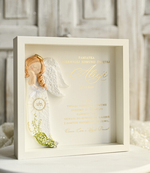 Pamiątki Prezenty na komunię  pamiątki na komunie  Pamiątka Pierwszej Komunii orbrazek z życzeniami Personalizowane pudełko na Prezent