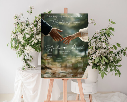  ze zdjęciem Pary Młodej plan stołów weselnych usadzenie gości na weselu, tablica informacyjna dla gości weselnych, plan stołów na weselu ze zdjęciem Pary Młodej, plan usadzenia gości weselnych