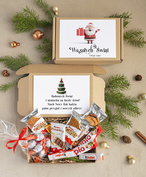  mini zestawy  upominki dla najmłodszych z logo firmy Małe boxy prezentowe zestawy ze słodyczami 